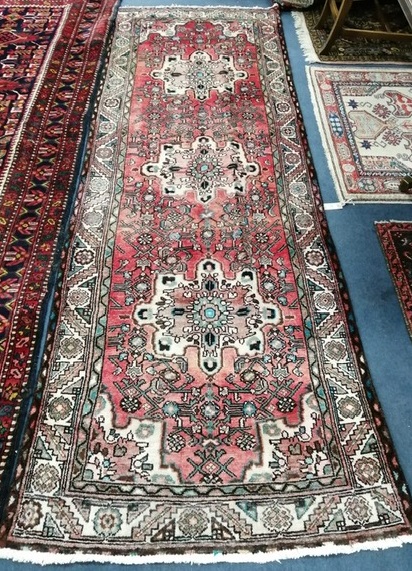 A Hamadan rug 290 x 95cm